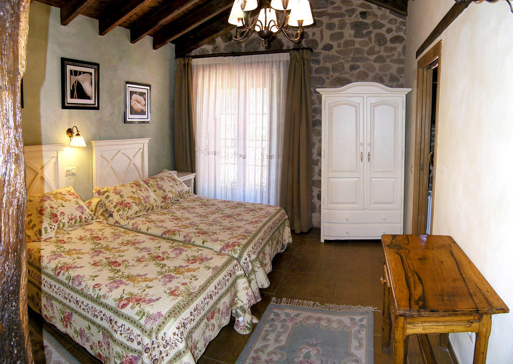 Casa Paulino Hotel Corrales De Buelna Стая снимка